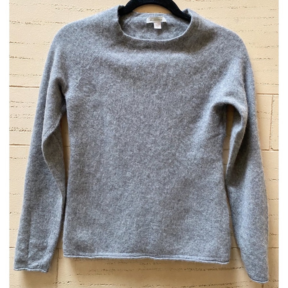 Garnet Hill Gray Crew Neck Cashmere Sweater